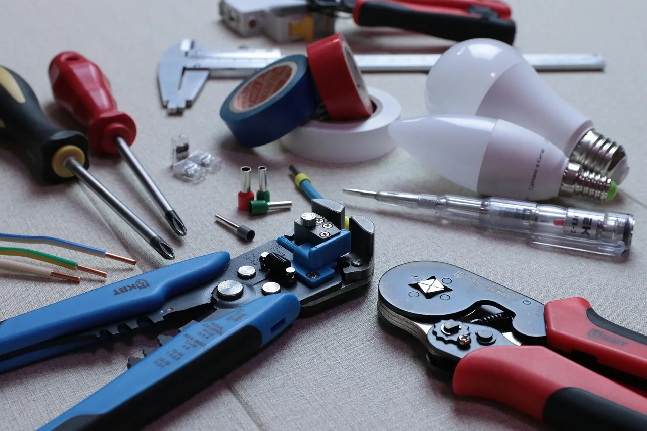 electrician, wiring, mounting, tool, tools, manual, repair, work, building, wire, screwdriver, electrician, electrician, electrician, electrician, electrician, tools, tools. Electrical contractor equipment brands and what each is for
