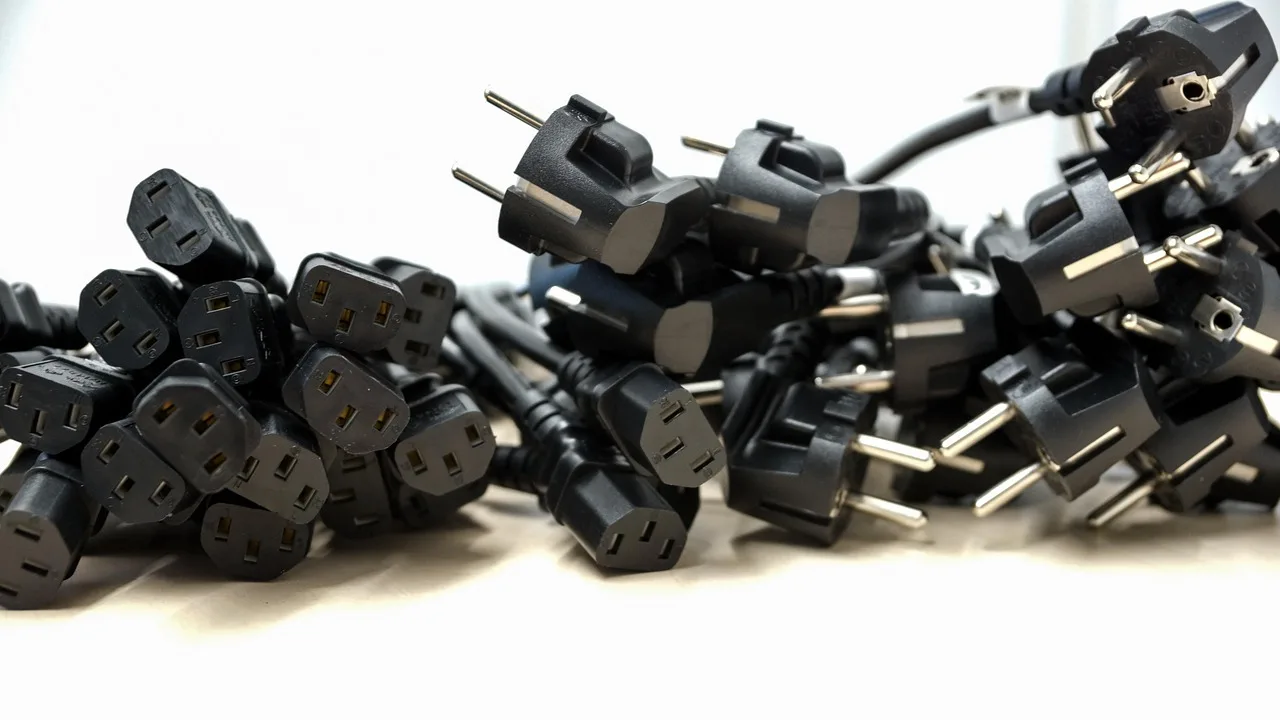 plug, round, electricity, power, computer, electric, energy, supply, cable, electrical, cee 7 4, europe, european, schuko, iec 60320, c13, black. A local SEO checklist built for electrical contractor businesses